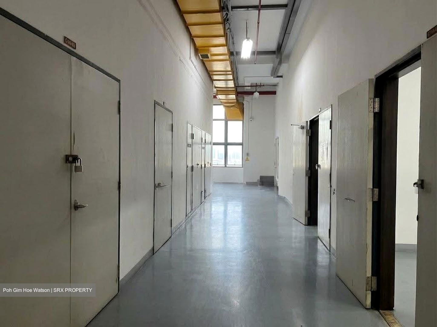 Csi Distribution Centre (D19), Factory #638976091